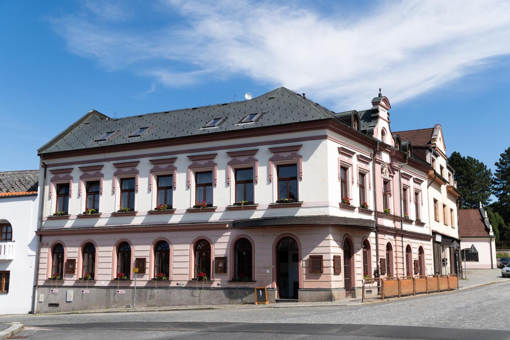 Apartmany Nabrezi Susice Nad Otavou Zewnętrze zdjęcie